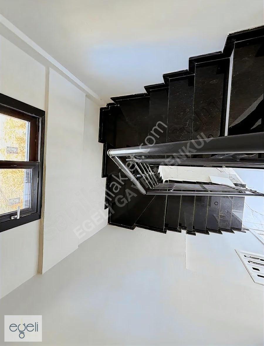 Egeli'den Güzelçamlıda Denize Yakın Villa - Görsel 15