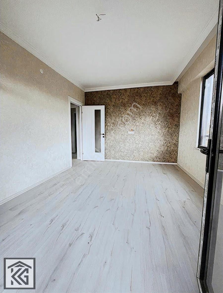 Karatay Keçeciler Caddesi Ali Ulvi Kurucu Caddesi Satılık 2+1 - Görsel 4