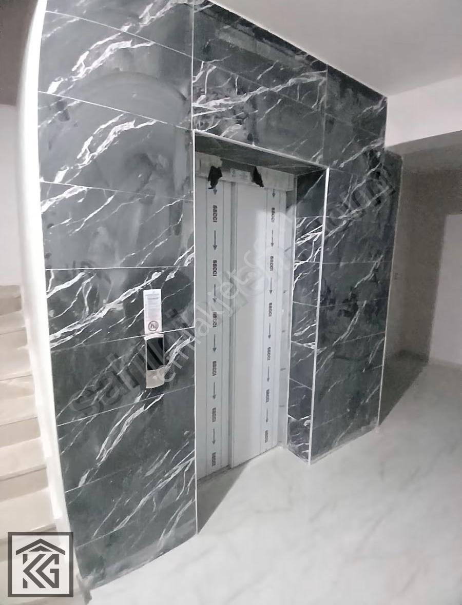 Kocalardan Adliye Şehir Hastanesi Karşısı Site İçi Geniş 2+1 - Görsel 16