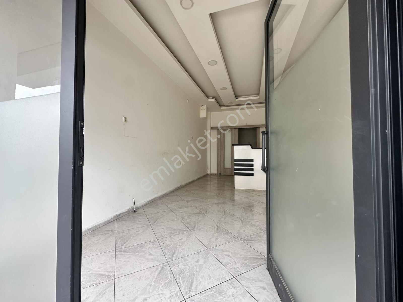 Karapürçek'de Acil Satılık 25m2+25m2 Depolu Dükkan - Görsel 7