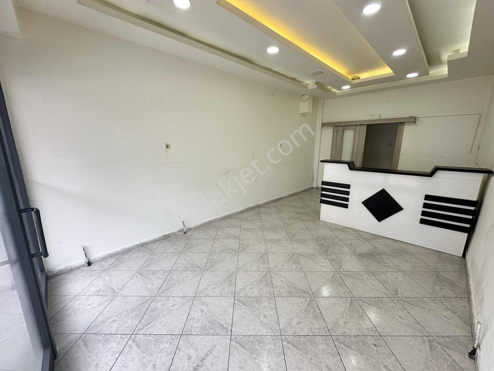 Karapürçek'de Acil Satılık 25m2+25m2 Depolu Dükkan - Görsel 5