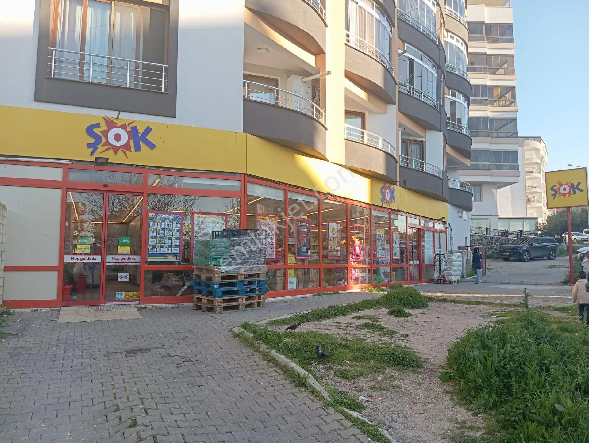 Aliağa Onyıl Gayrimenkul Yen Mh.hastane Cad.satılık Dükkan - Görsel 3