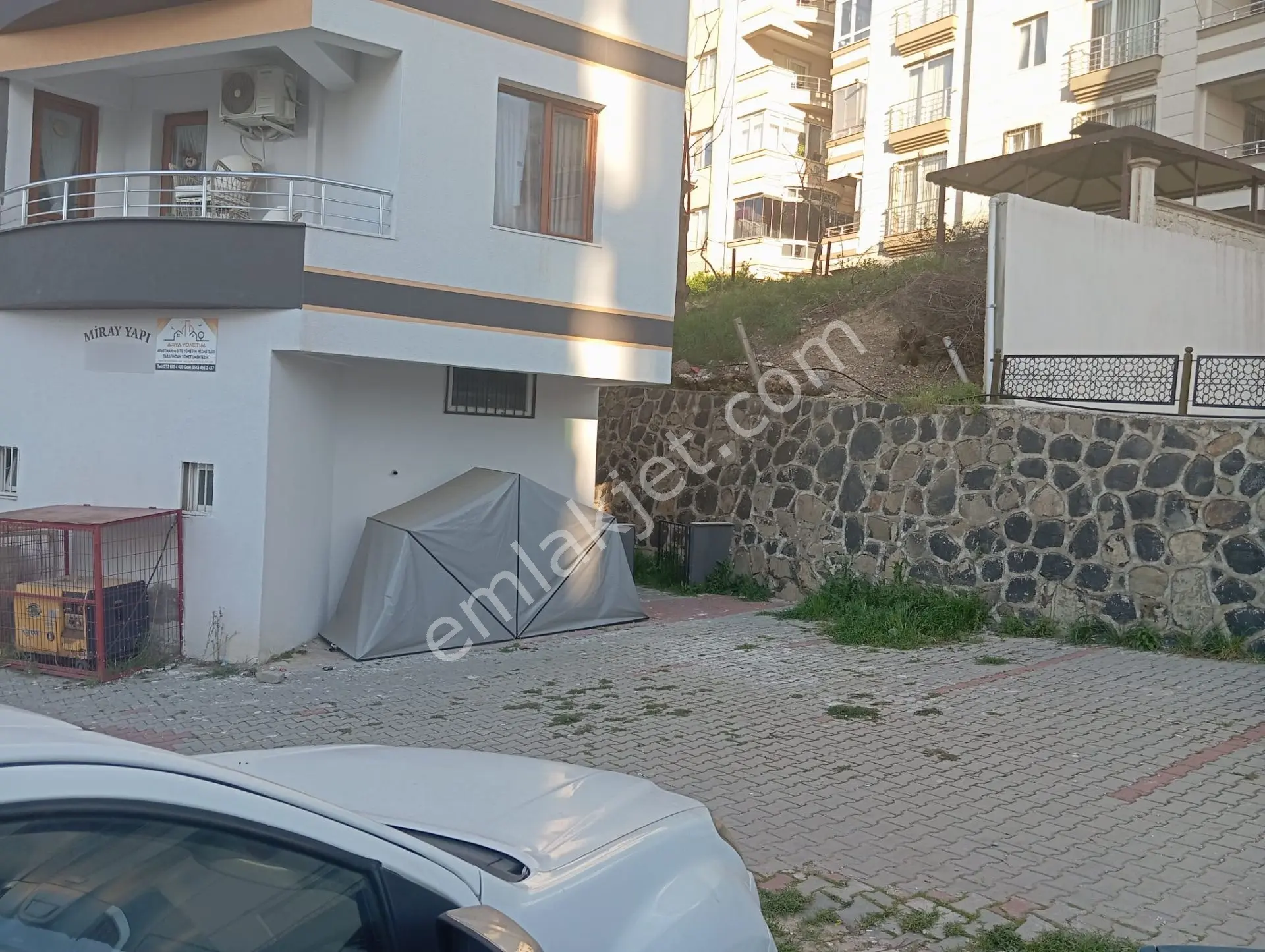 Aliağa Onyıl Gayrimenkul Yen Mh.hastane Cad.satılık Dükkan - Görsel 4