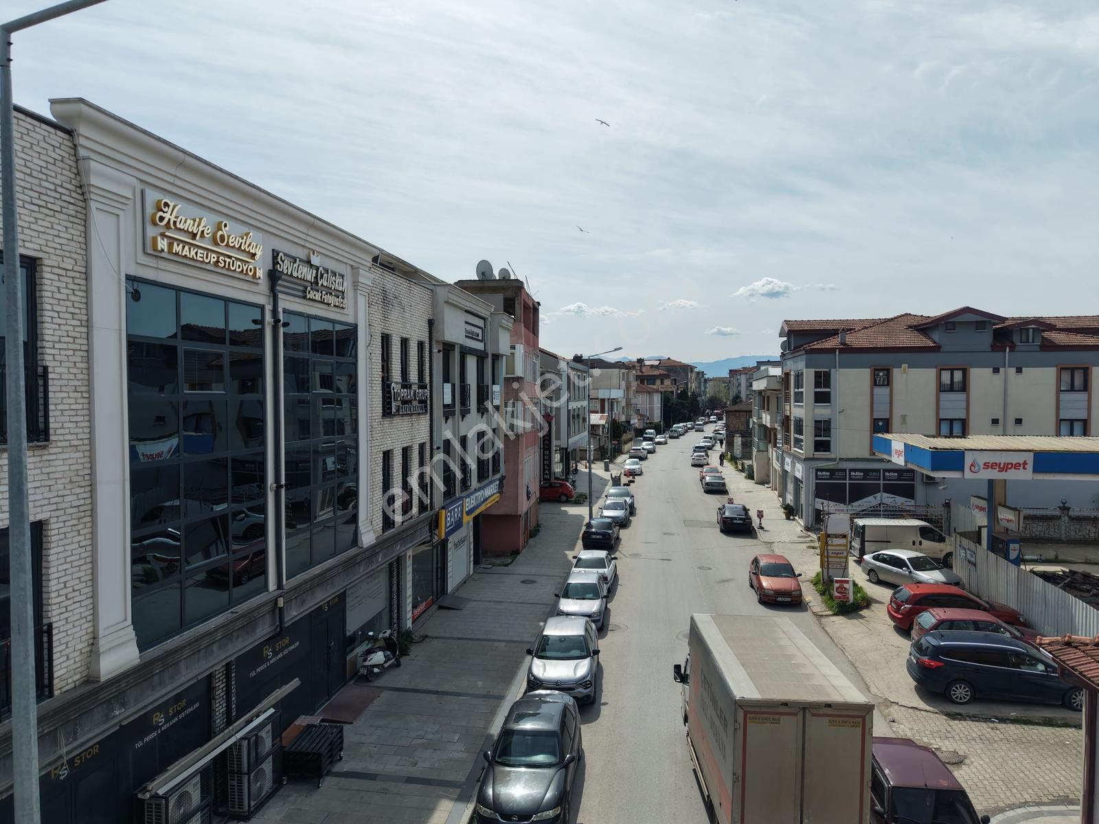 Adapazarı Çeşme Meydanında Ana Cadde Üzerinde Sıfır Ofis - Görsel 21