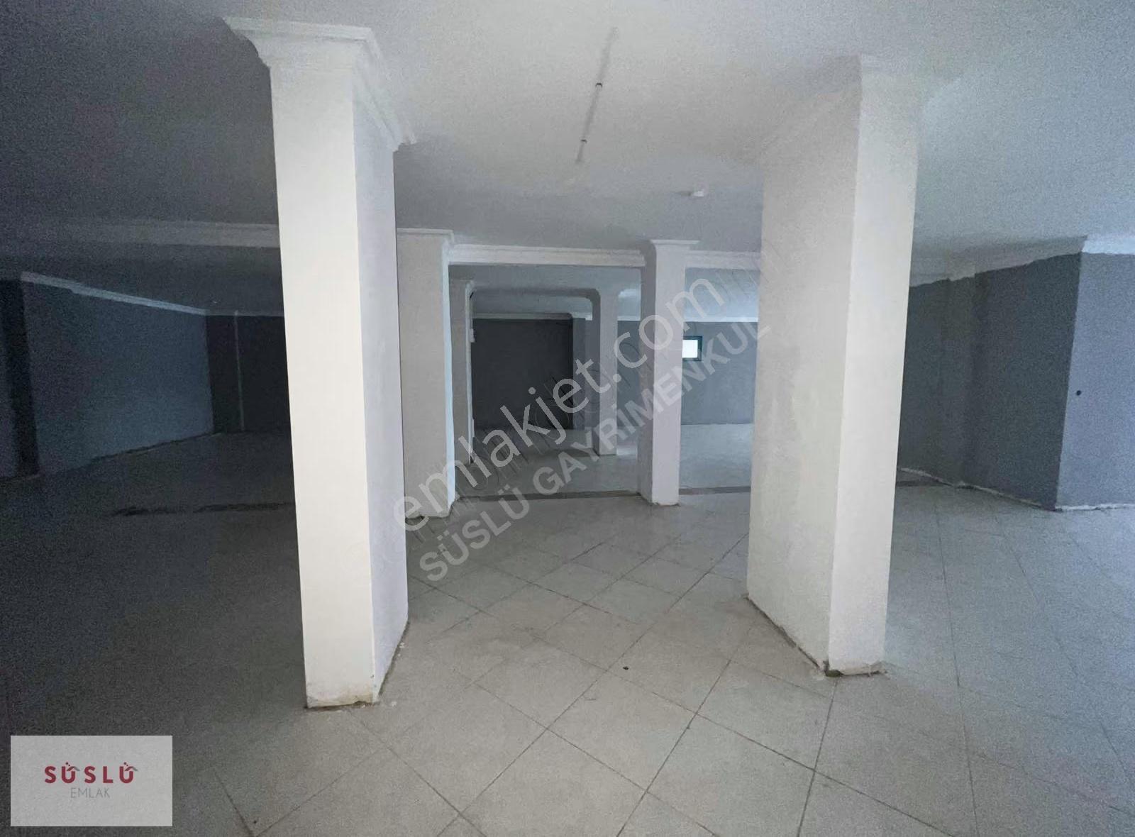 Ayvalık 150 Evler Ana Cadde Üzeri Kiralık İş Yeri - Görsel 8