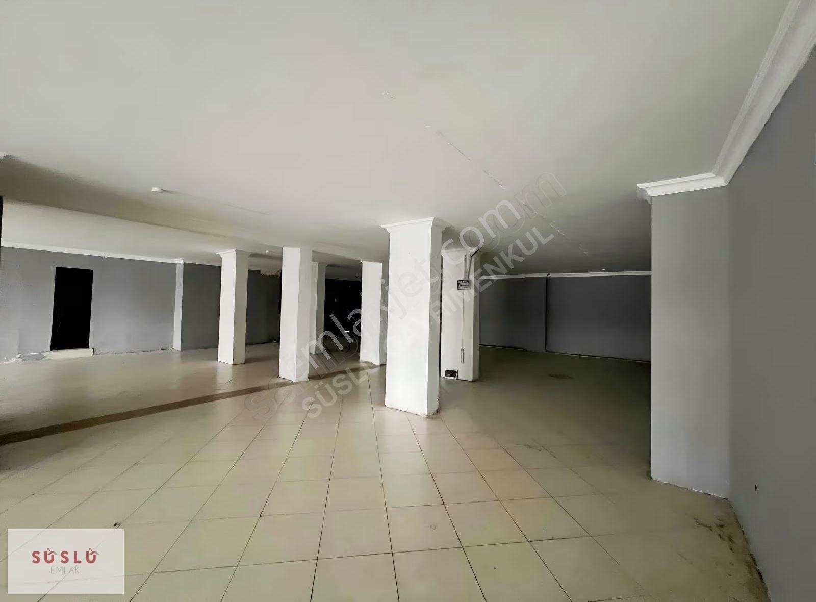 Ayvalık 150 Evler Ana Cadde Üzeri Kiralık İş Yeri - Görsel 9