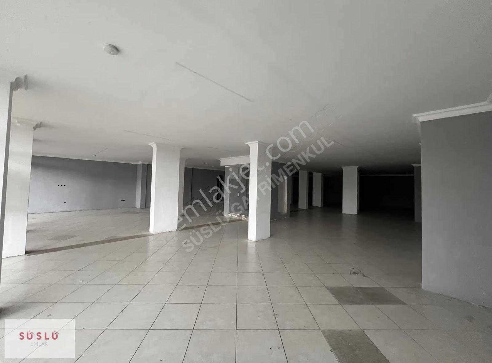 Ayvalık 150 Evler Ana Cadde Üzeri Kiralık İş Yeri - Görsel 3