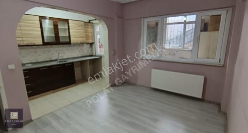 Kiralık Daire 2+1 Giriş Kat Bahçe Kullanımlı Geniş Daire - Görsel 15