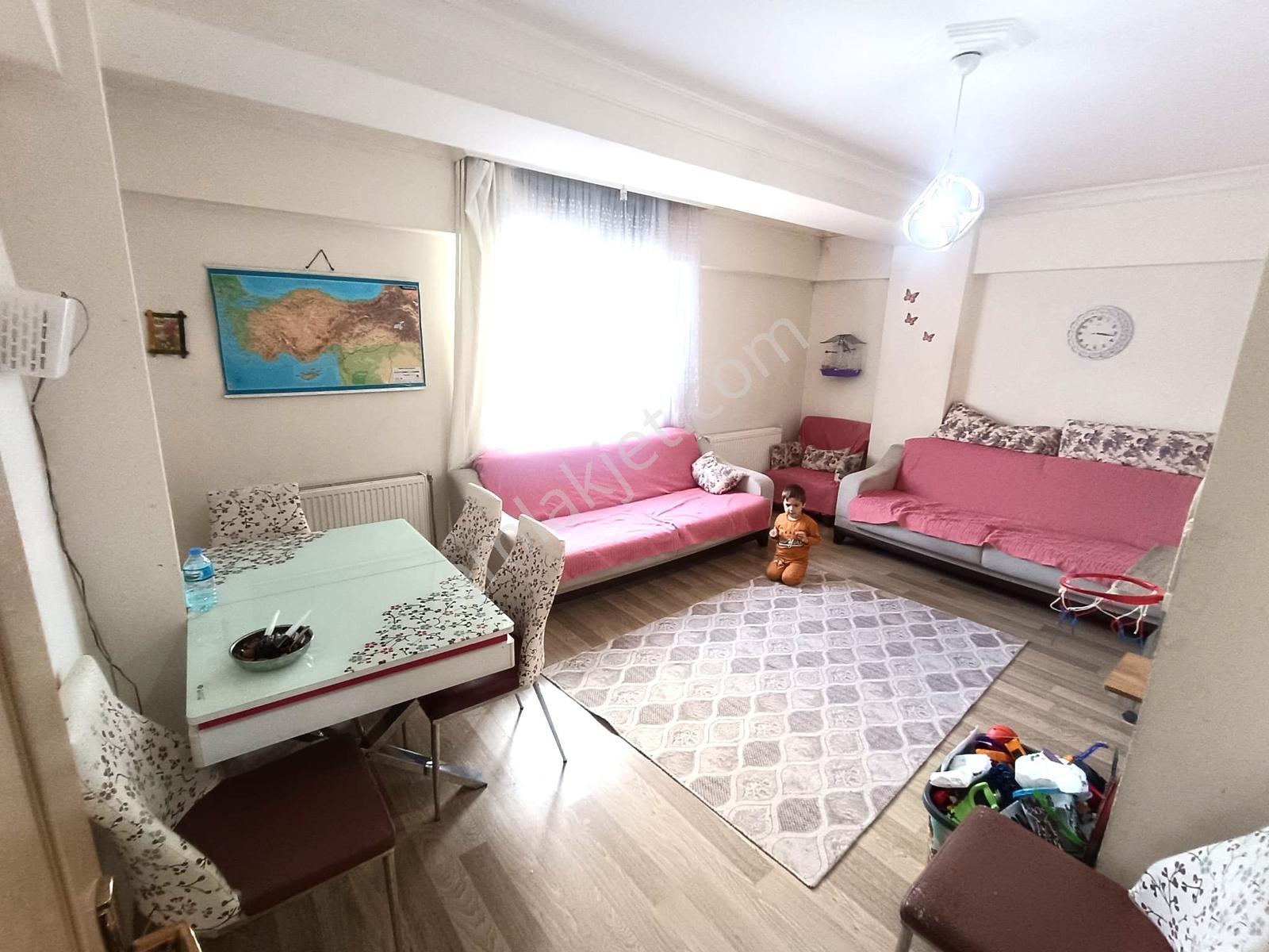 Nusratiye Mavili Bahçede 2+1 Konumu Mükemmel 110m² Satılık Daire - Görsel 3