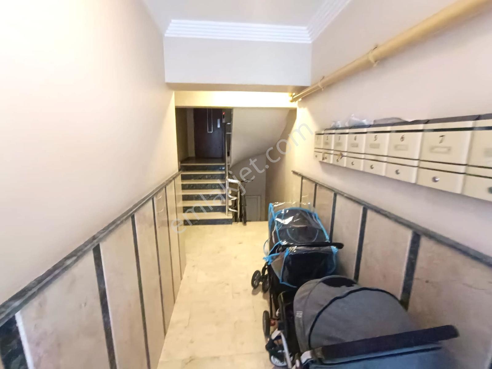 Nusratiye Mavili Bahçede 2+1 Konumu Mükemmel 110m² Satılık Daire - Görsel 13