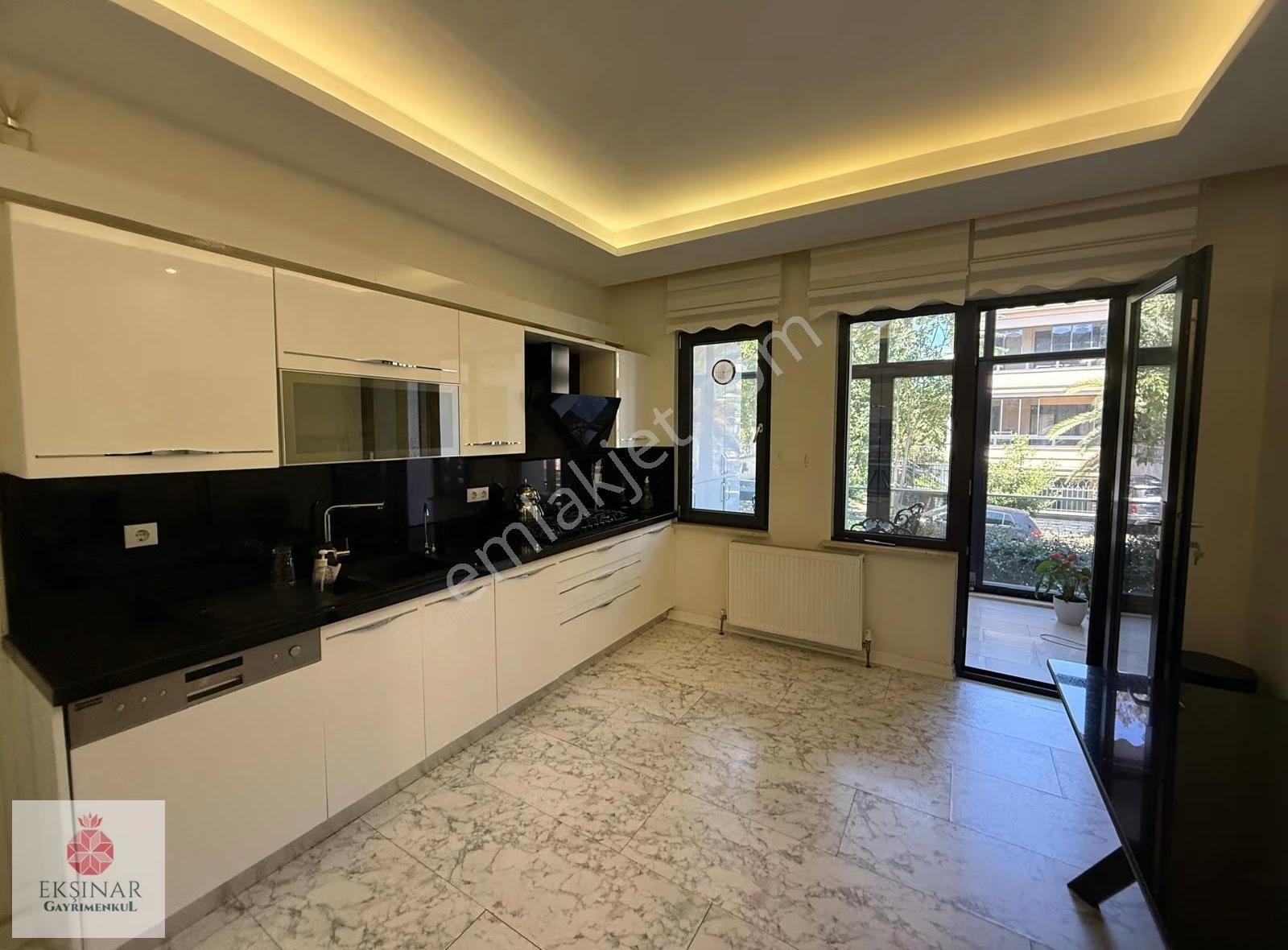 Florya'da Yeni Binada Mükemmel Konumda 4+1 Kiralık Daire - Görsel 24