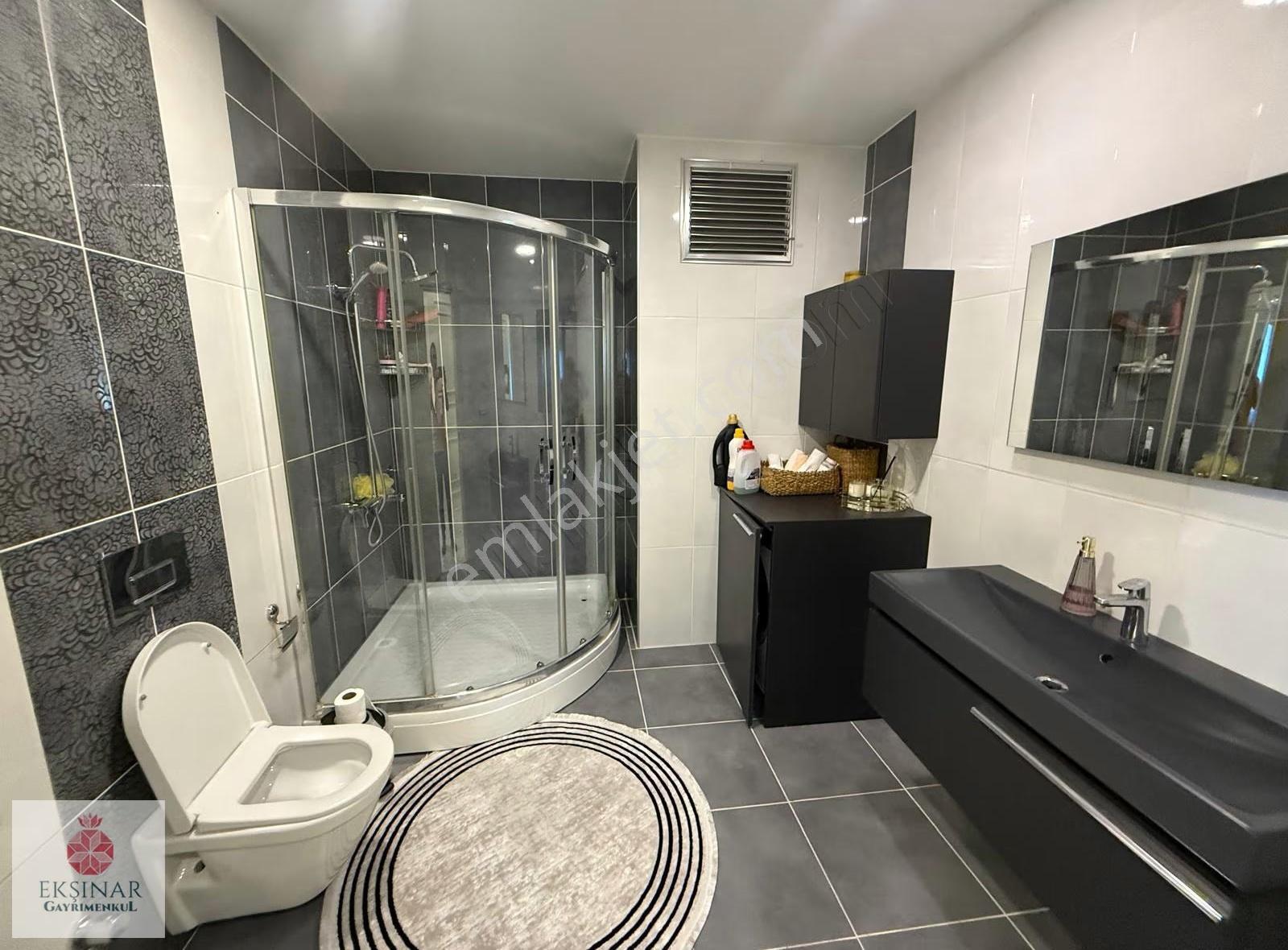 Florya'da Yeni Binada Mükemmel Konumda 4+1 Kiralık Daire - Görsel 31