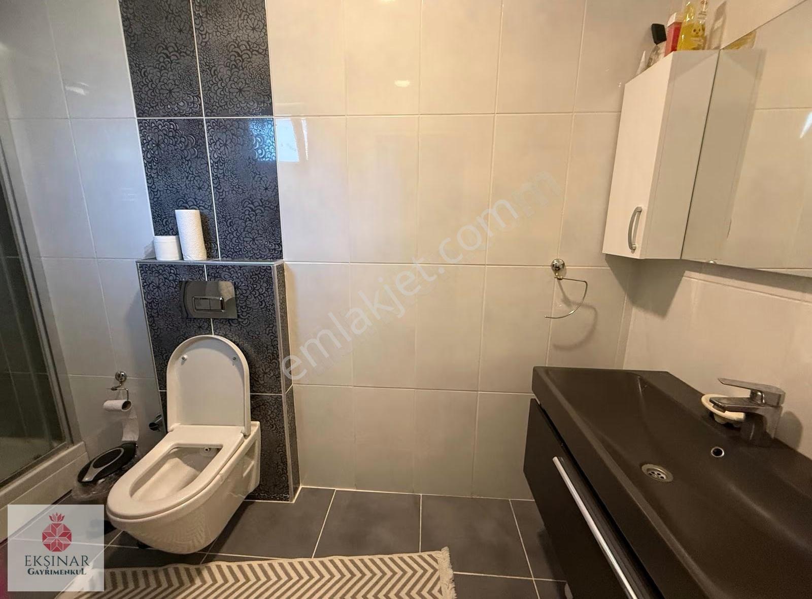 Florya'da Yeni Binada Mükemmel Konumda 4+1 Kiralık Daire - Görsel 14