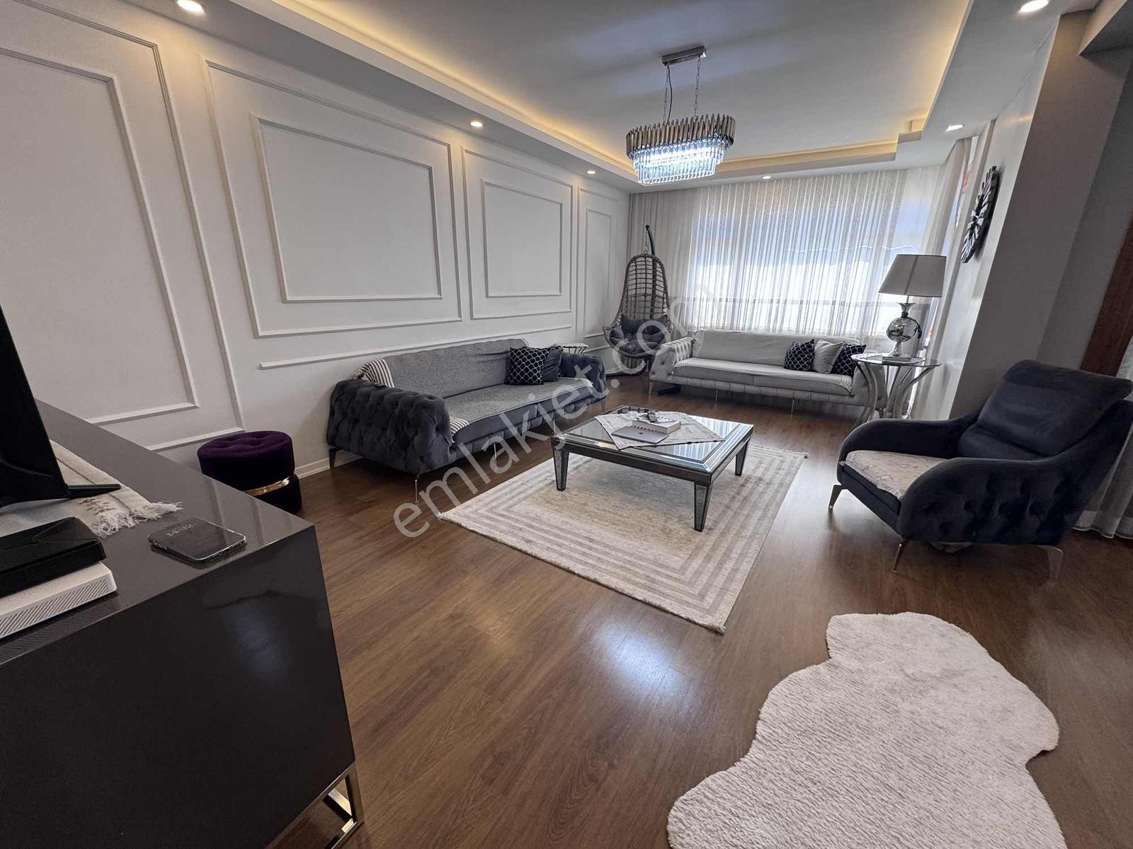 Maltepe Minibüs Yolunda Merkezi Konumda İskanlı Deluxe 2 Banyolu - Görsel 19
