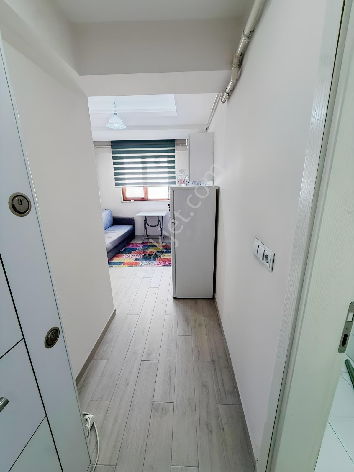 Üniversiteye Yürüme Mesafesi Kiralık 1+1 Apartlar - Görsel 3