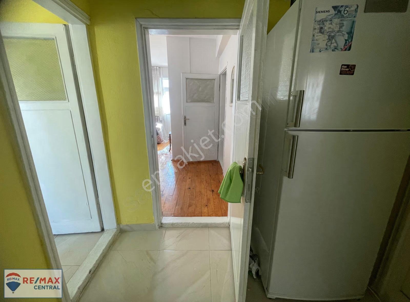 Re/max Central'dan Gülyurt Mah. Köşebaşında Satılık 2+1 Daire - Görsel 5
