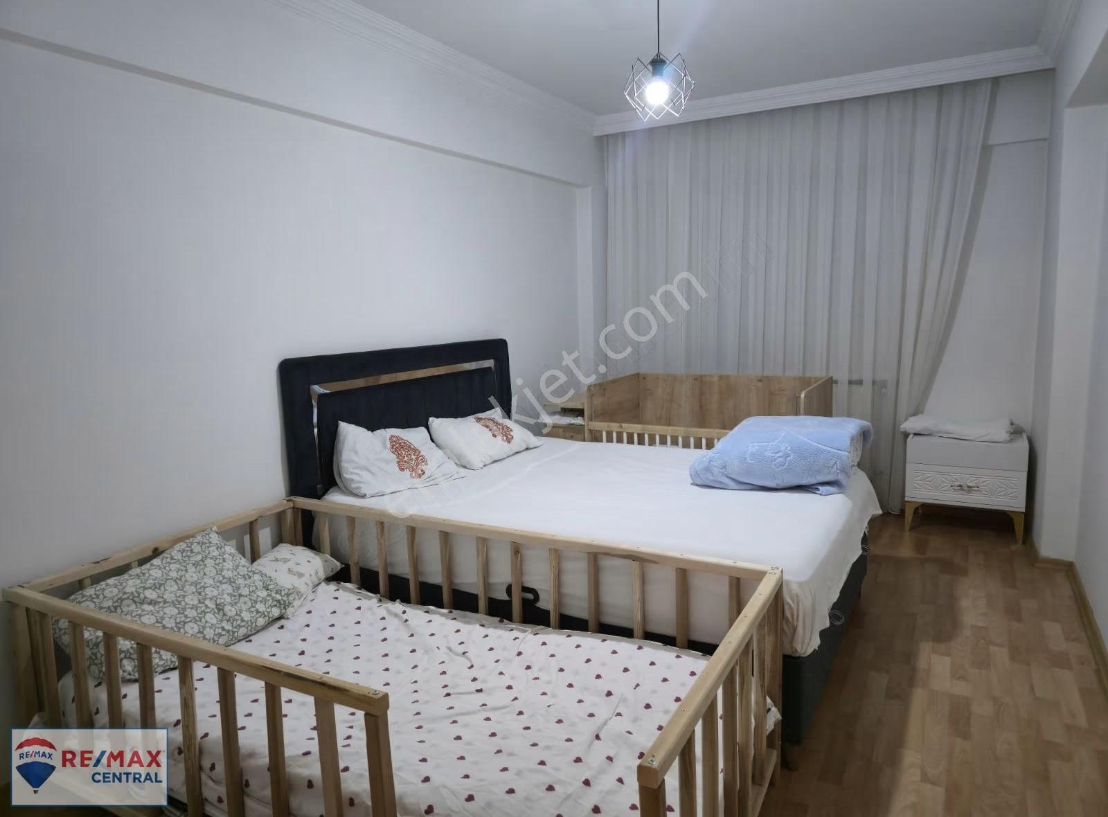 Re/max Central'dan Yenimahalle'de 3+1 Daire - Görsel 11
