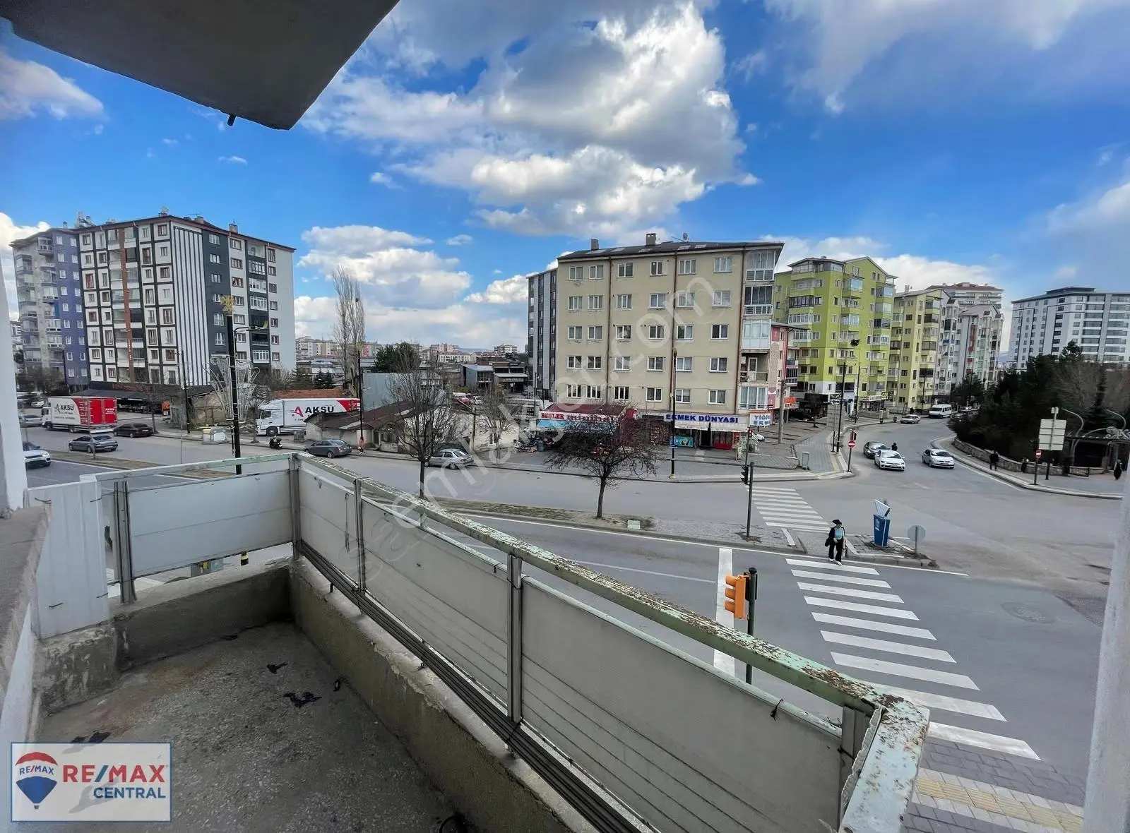 Re/max Central'dan Gülyurt Mah. Güney Cepheli 2+1 Satılık Daire - Görsel 4