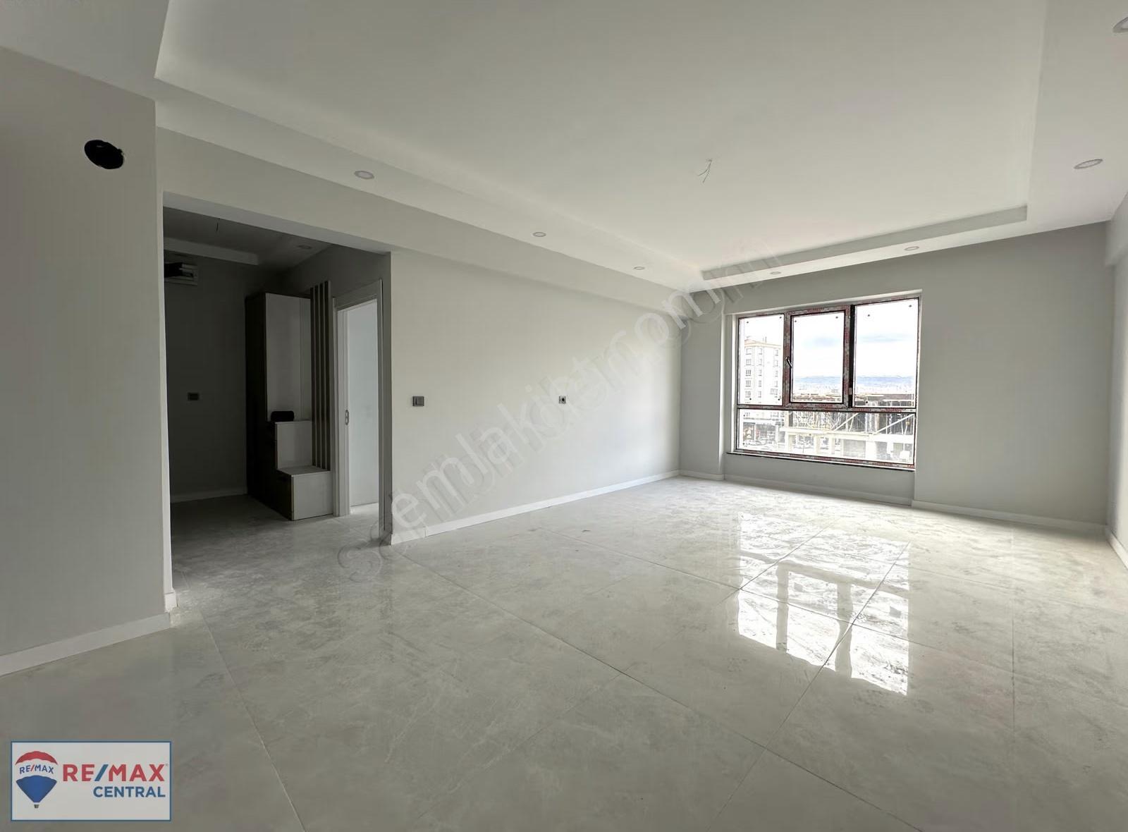 Re/max Central'dan Eğriköprü C.üniv.'de 2+1 Lüks Kiralık Daire - Görsel 12