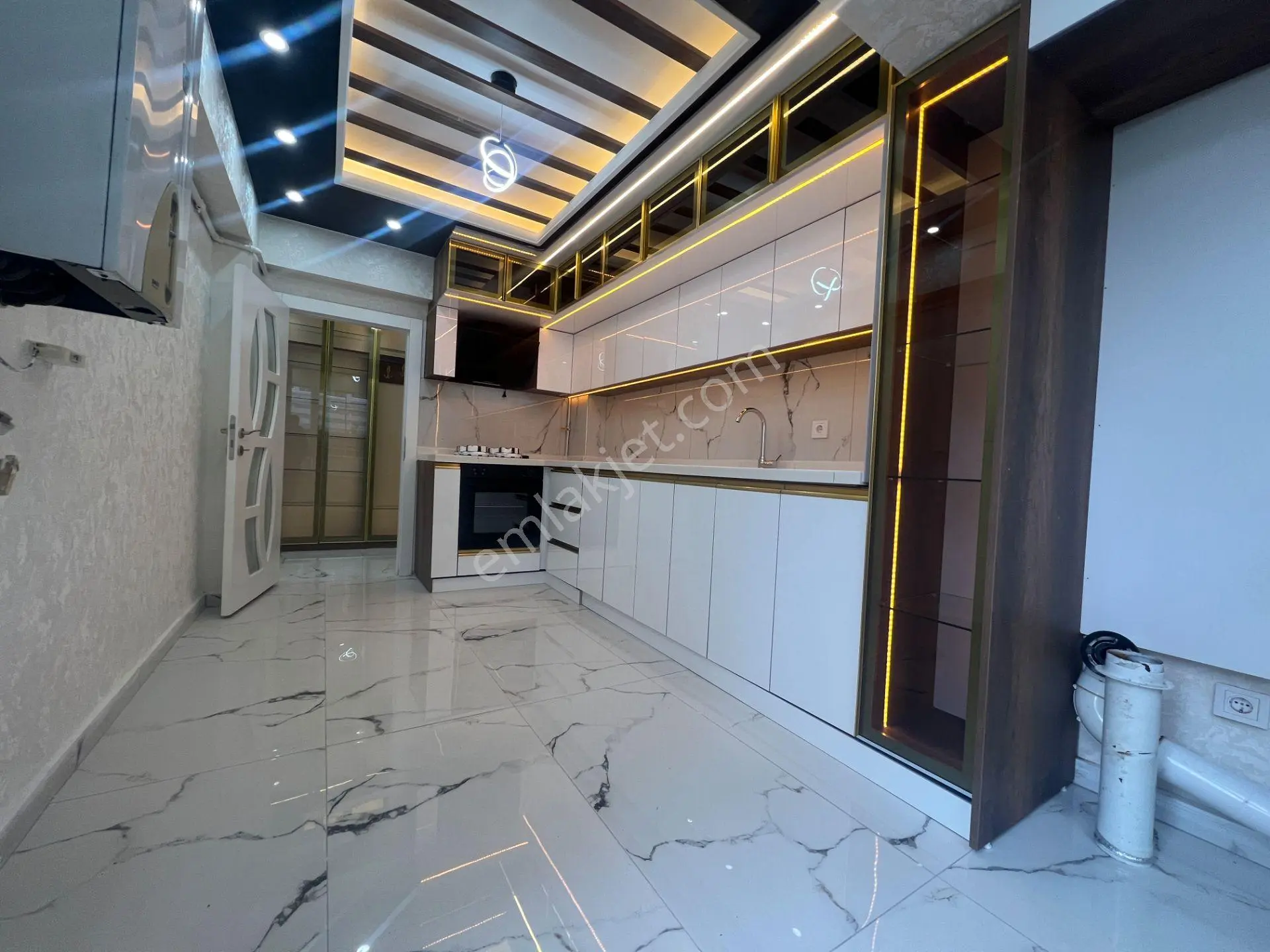 Sincan Andiçen Mah Öncephe Salon Bagımsız 13yıllık Satılık Daire - Görsel 5