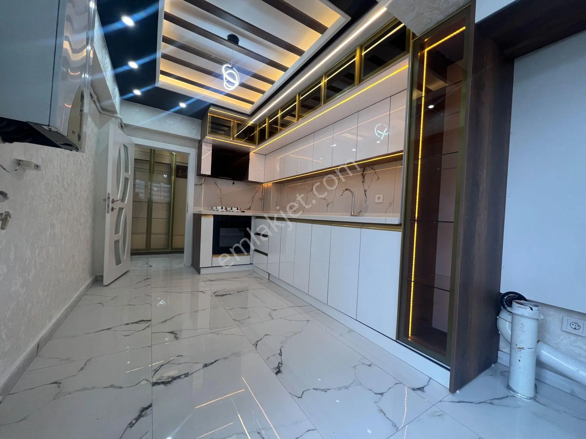 Sincan Andiçen Mah Öncephe Salon Bagımsız 13yıllık Satılık Daire - Görsel 4