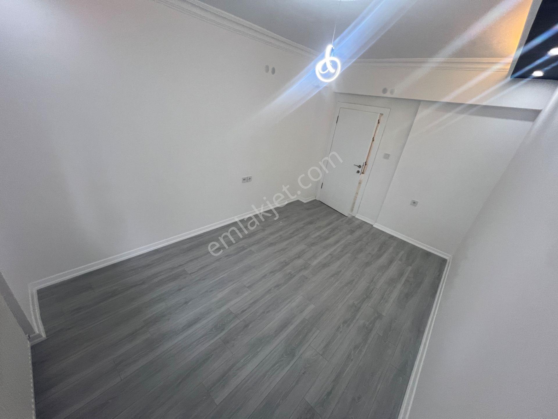 Sincan Andiçen Mah Öncephe Salon Bagımsız 13yıllık Satılık Daire - Görsel 19