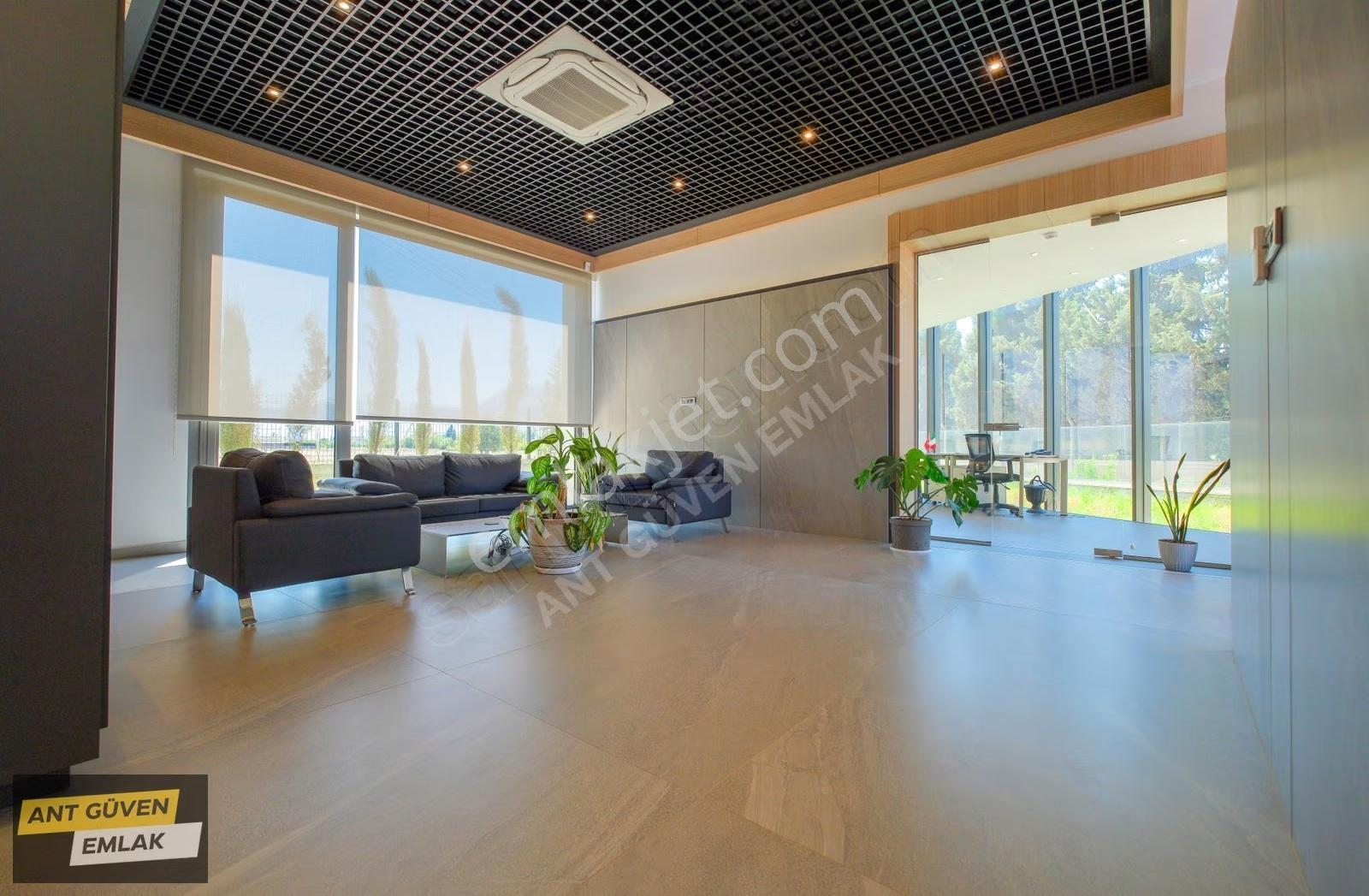Organize Sanayi Ye Komşu 120 M2 Ultra Lüx Bahçe Kullanımlı Ofis - Görsel 3