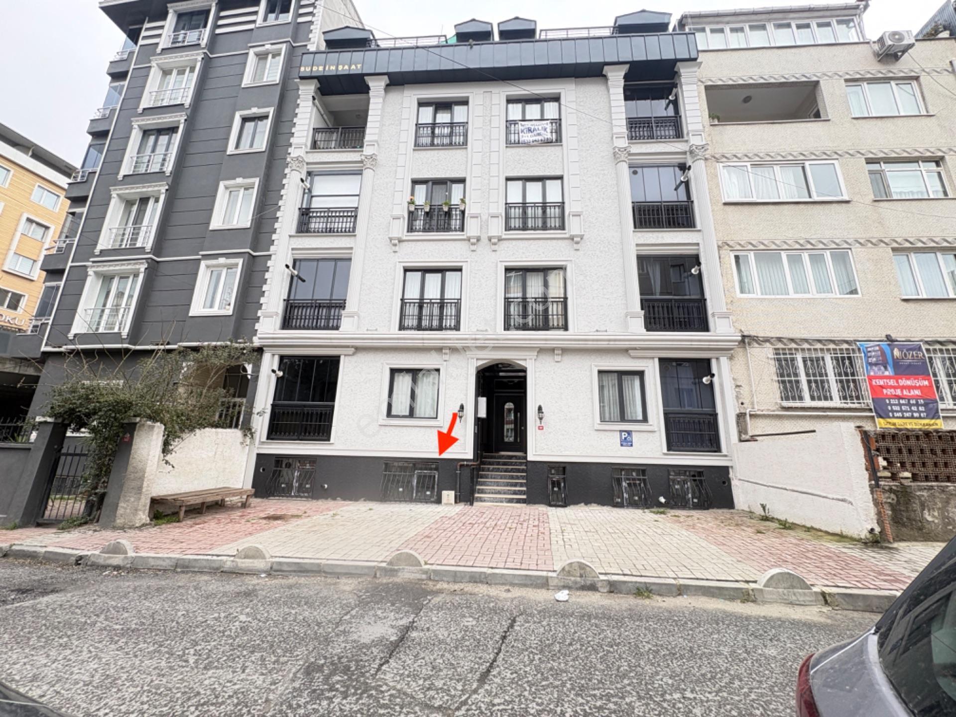 Mollateam Bayrampaşa Kartaltepe Fatih Caddesinde Fırsat! Bahçe Katı 2+1 Asansörlü Satılık Daire