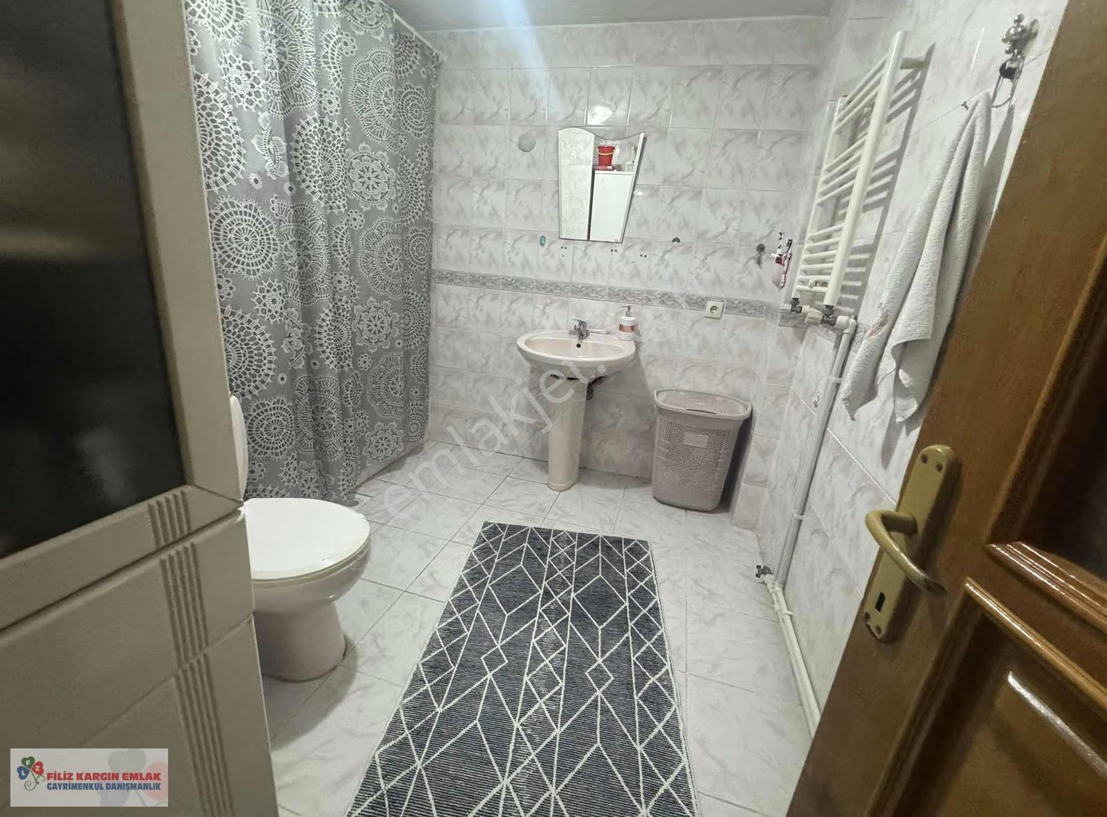 Filiz Emlaktan Bağcılar Feyzı Çaknak Mah.3+1 130m2 Satılık Daire - Görsel 7
