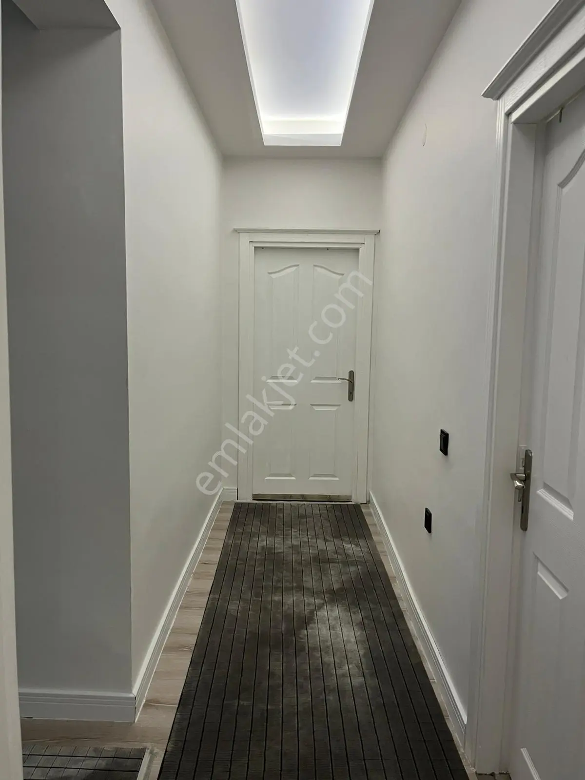 Yıldızkent'de 4+1 Ebeveyn Banyolu Satılık Daire