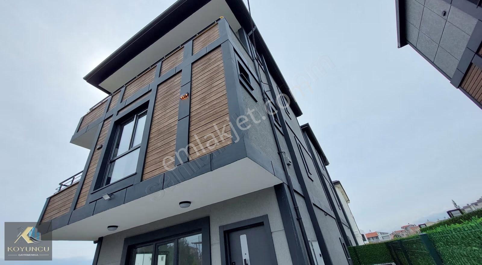 ^^koyuncu Gyrm^^yeniçiftlikte Denize 200 Metre Mes 4+1 Lüx Villa - Görsel 13