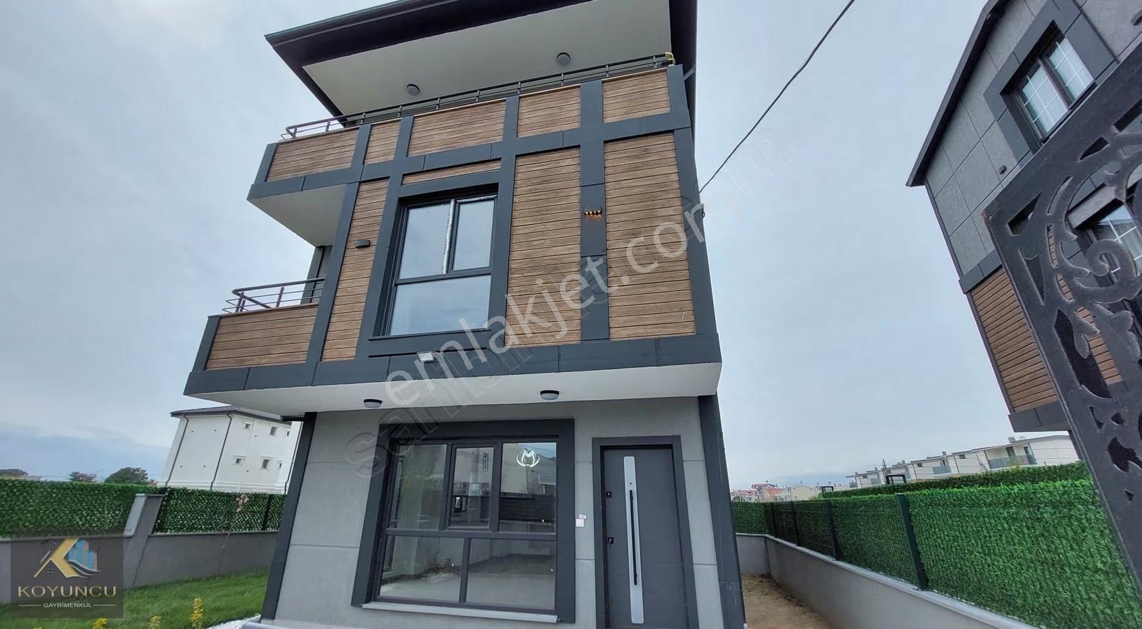 ^^koyuncu Gyrm^^yeniçiftlikte Denize 200 Metre Mes 4+1 Lüx Villa - Görsel 7