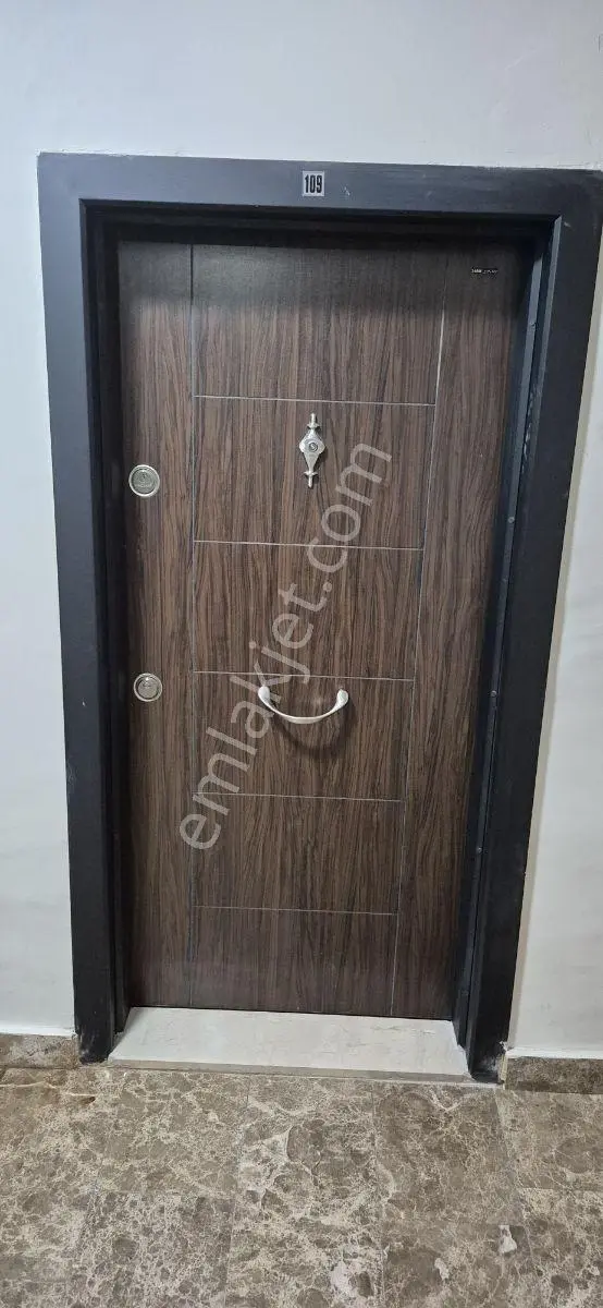 Acil Satılık Lüks Eşyalı Net 65 Metrekare 19.kat Site İçi Daire - Görsel 5