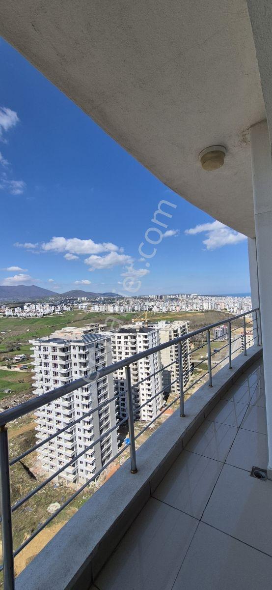 Acil Satılık Lüks Eşyalı Net 65 Metrekare 19.kat Site İçi Daire - Görsel 14