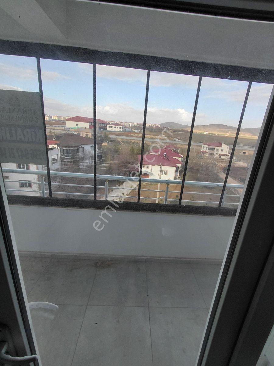 Afşinbey Mahallesinde Uygun Fiyatlı 3+1 Kiralık [ Son Kat ]daire - Görsel 14