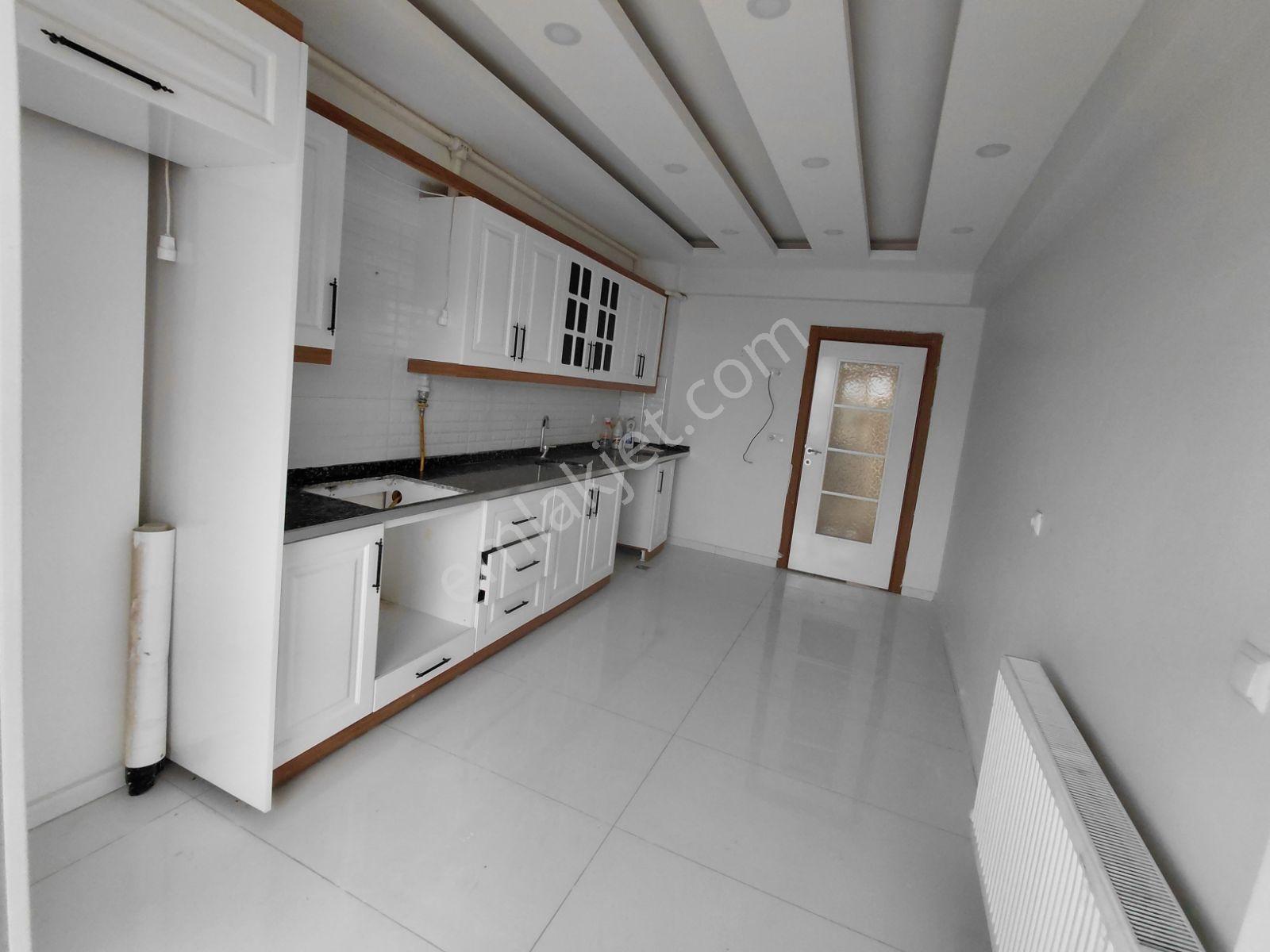 Afşinbey Mahallesinde Uygun Fiyatlı 3+1 Kiralık [ Son Kat ]daire - Görsel 27
