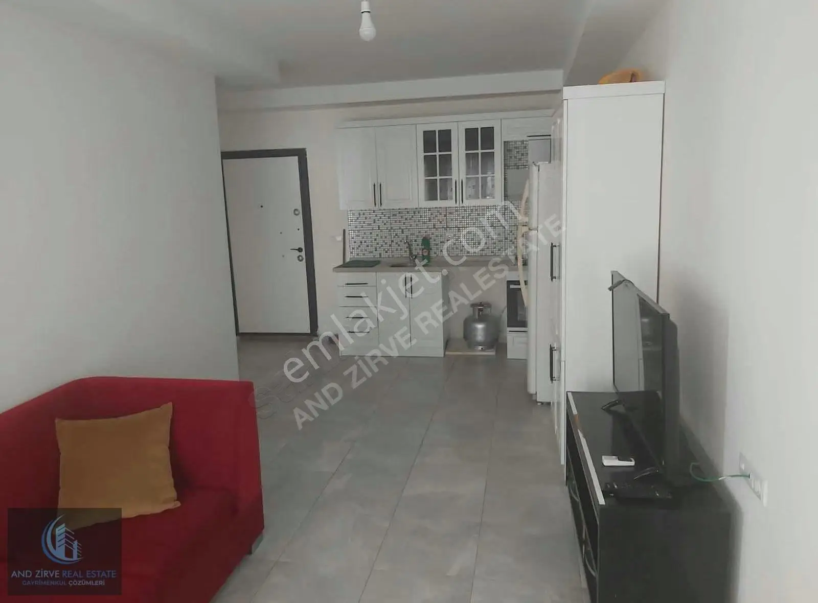 Mersin Gülnar Büyükeceli Nükleere Yakın Kiralık Eşyalı 1+1
