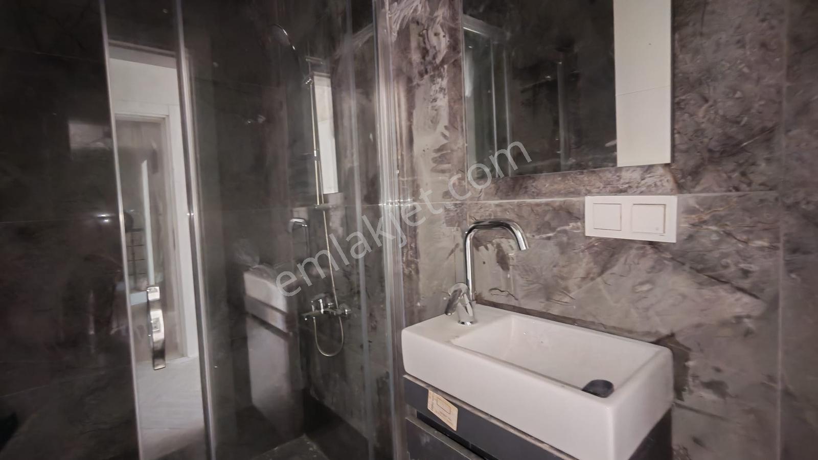 Tarcanlardan İzmit Plajyolunda Site İçi Kiralık Dire - Görsel 15