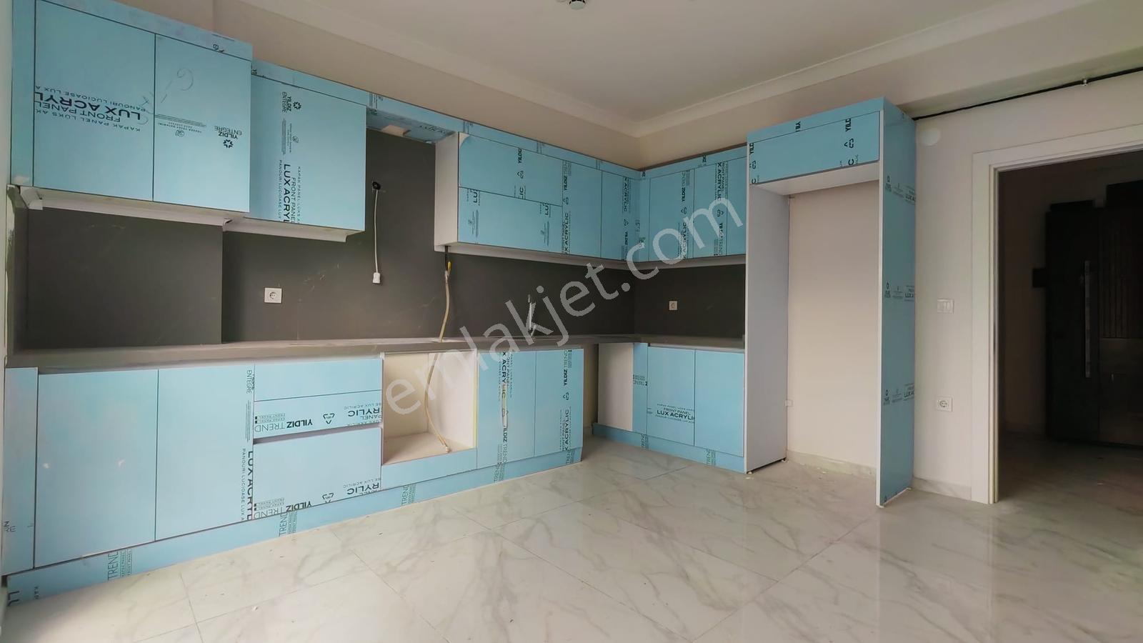Tarcanlardan İzmit Plajyolunda Site İçi Kiralık Dire - Görsel 4