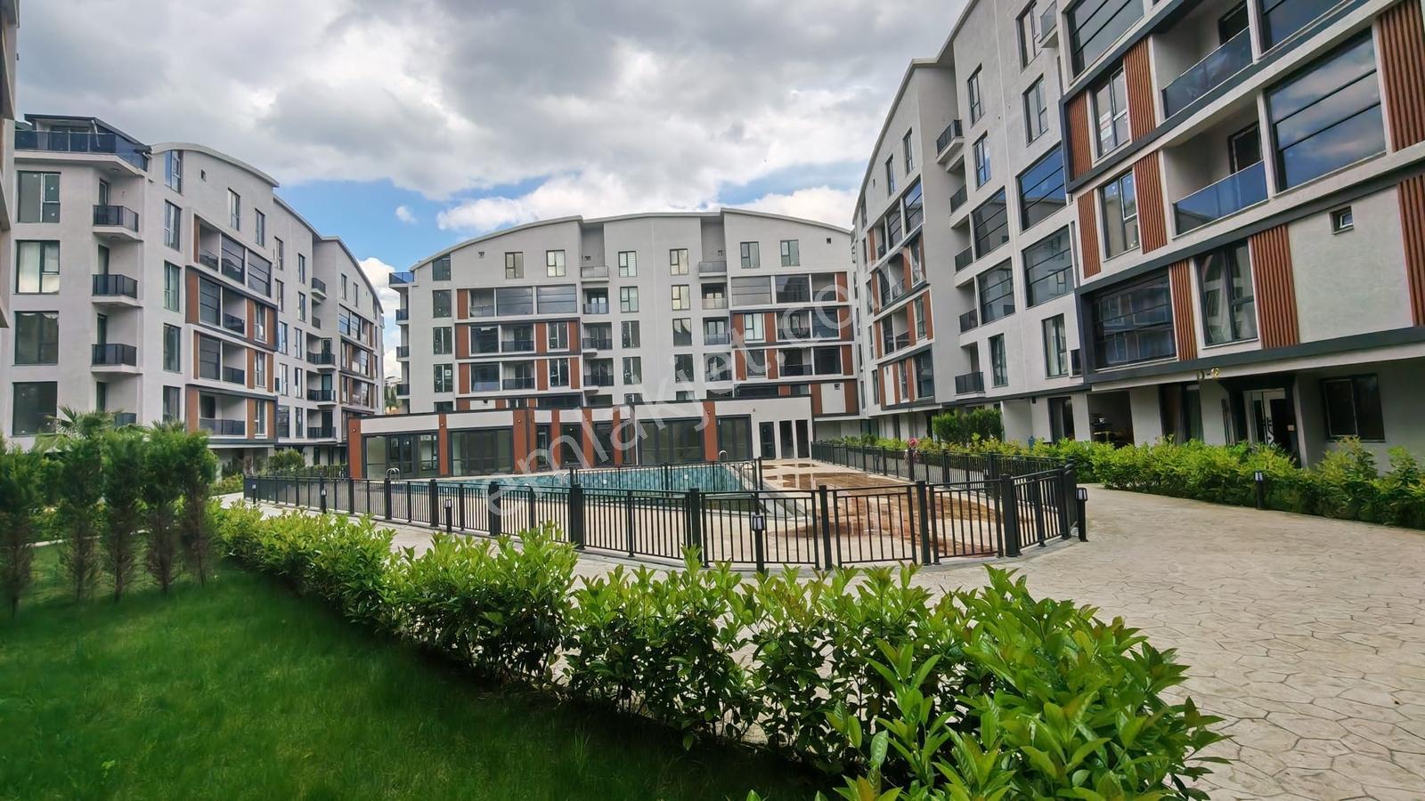 Tarcanlardan İzmit Plajyolunda Site İçi Kiralık Dire - Görsel 24