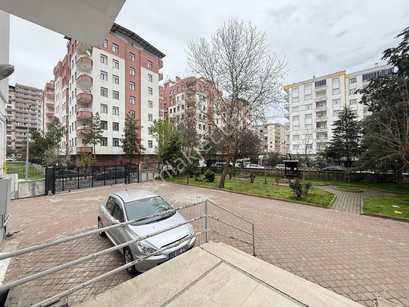 Kayapınar Bld Yanı Satılık 3+1 Daire - Görsel 19