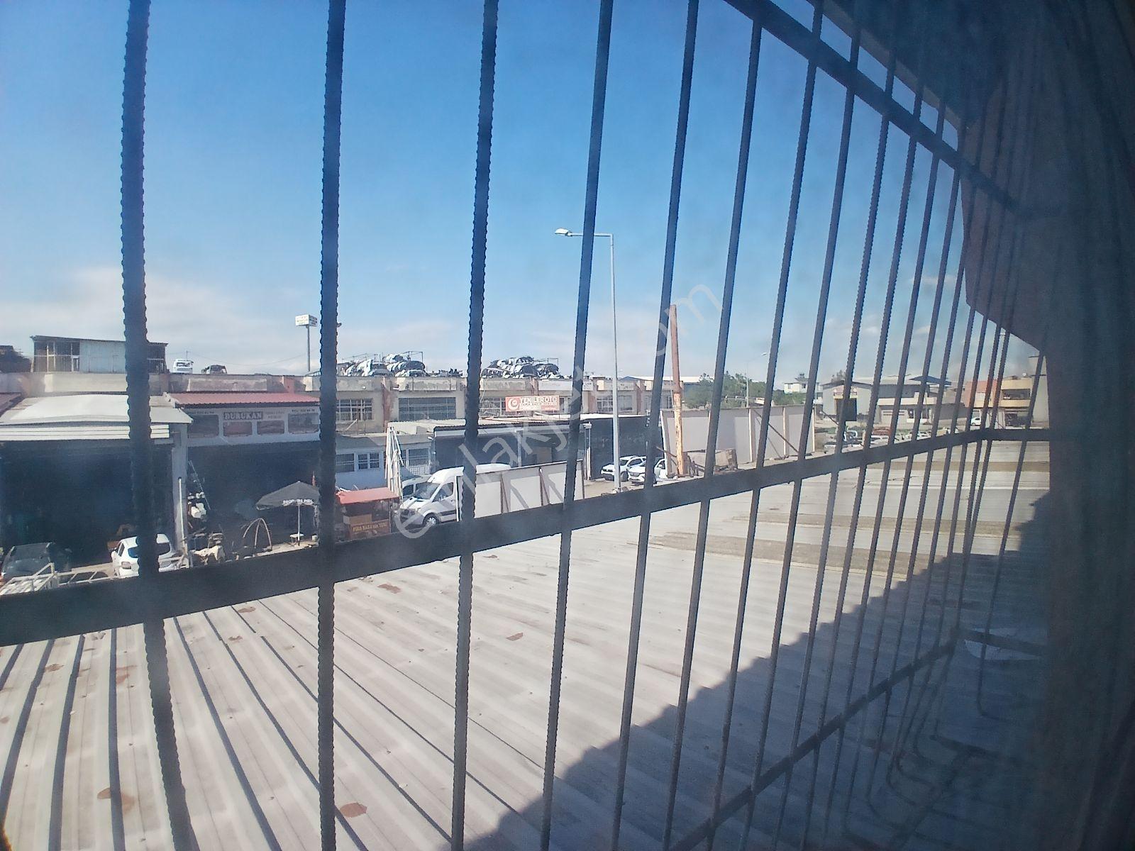 Adana Yeşiloba Sanayi Bölgesinde Kiralık İş Yeri - Görsel 18