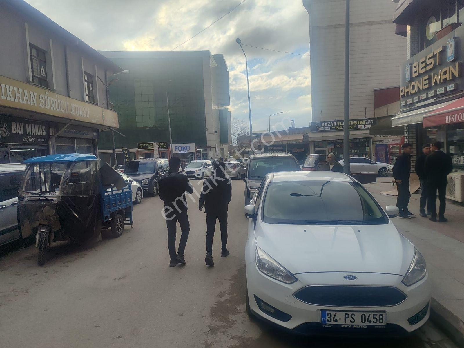 Kültür Sokak Yanında 500 M2 Devasa Büyüklükte Dükkan Mağaza - Görsel 3