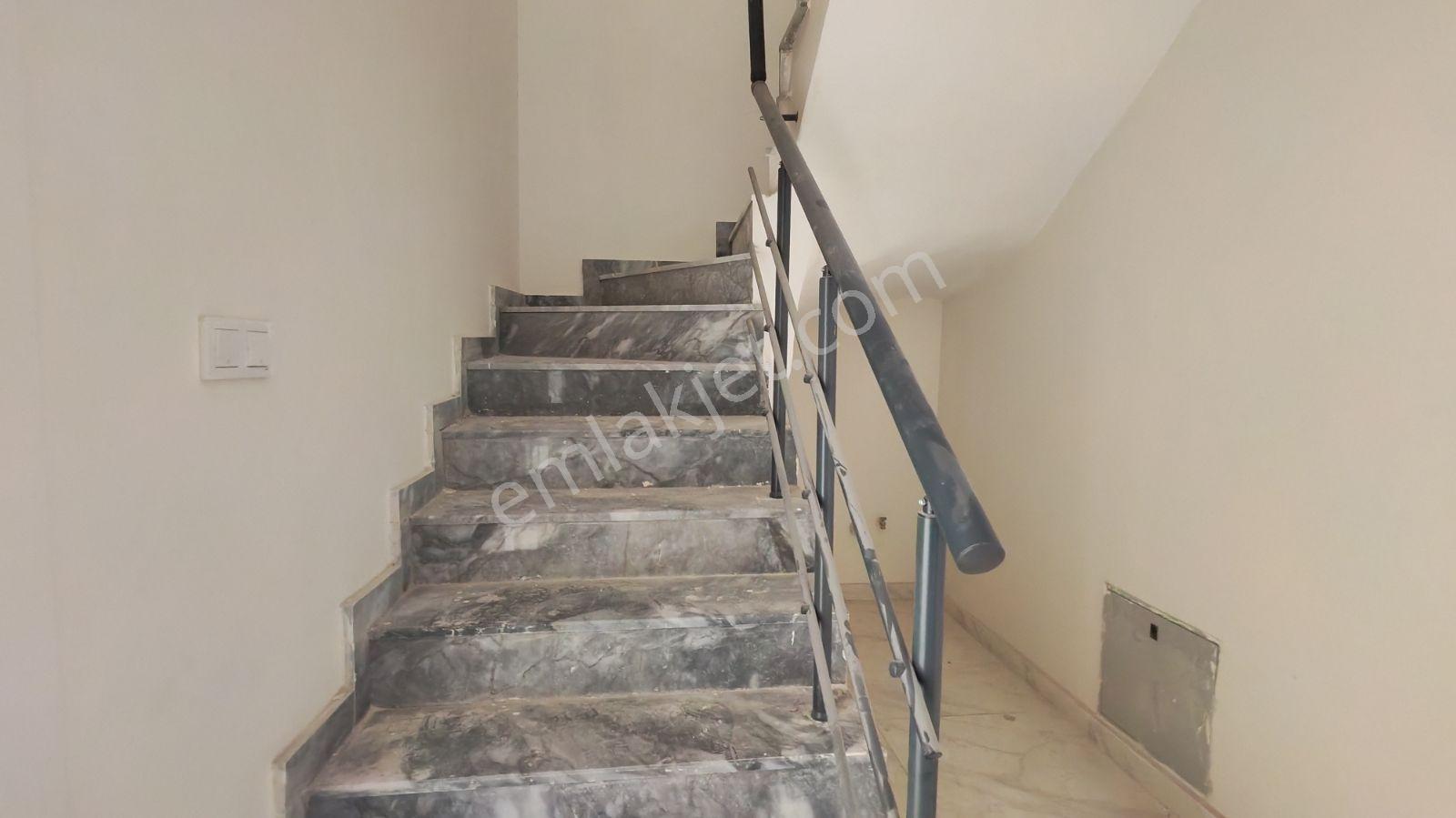 Tarcanlardan İzmit Plajyolunda Site İçi 4+1 Kiralık Daire - Görsel 14