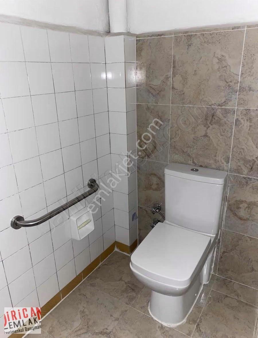 Dirican Dan Işıklar Mah.bakımlı Asansörlü Otoparklı 3+1 - Görsel 16