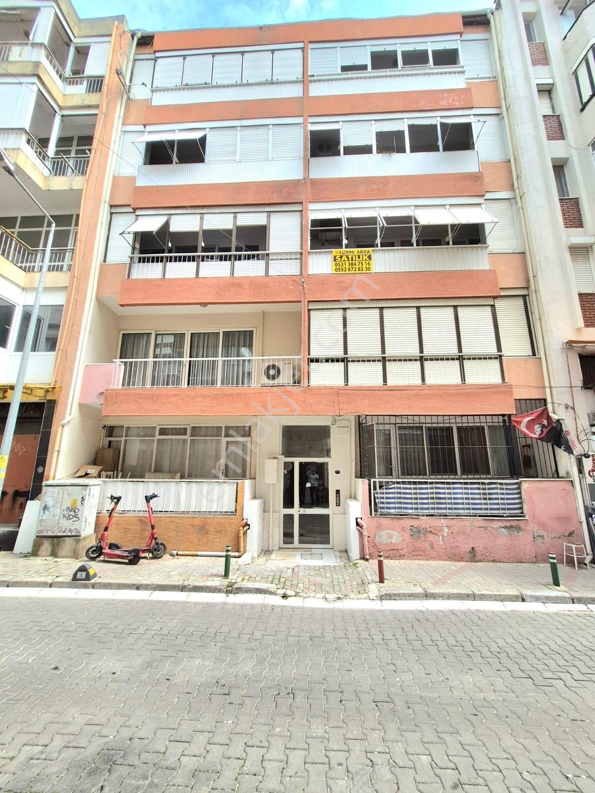 K.yaka Çarşı Ve İzban Yakını Çift Cephe Ara Kat 3+1 135 M2 - Görsel 35