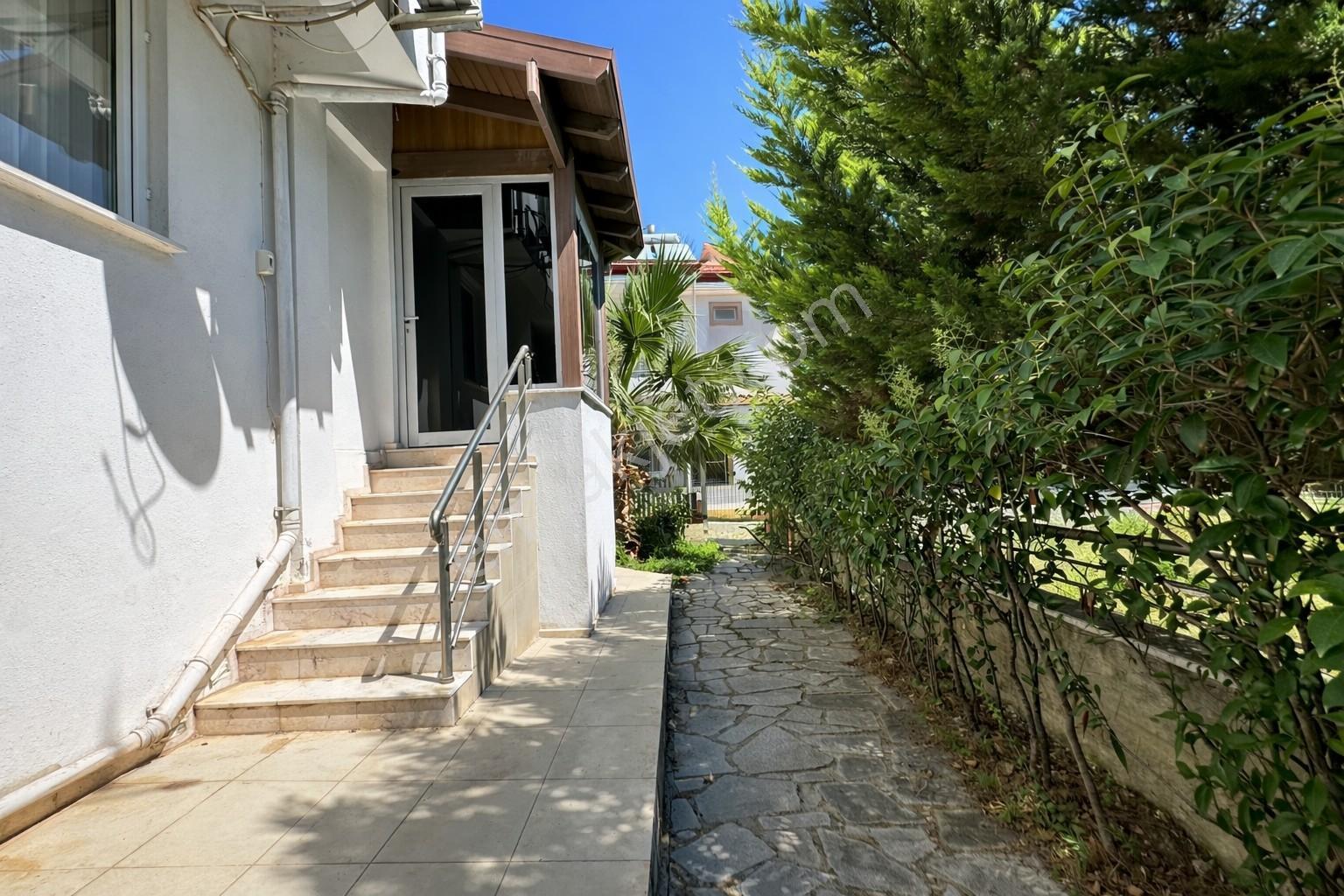 Umas Solutıon'dan | Denize 150m | 3+1 Dubleks Villa - Görsel 19