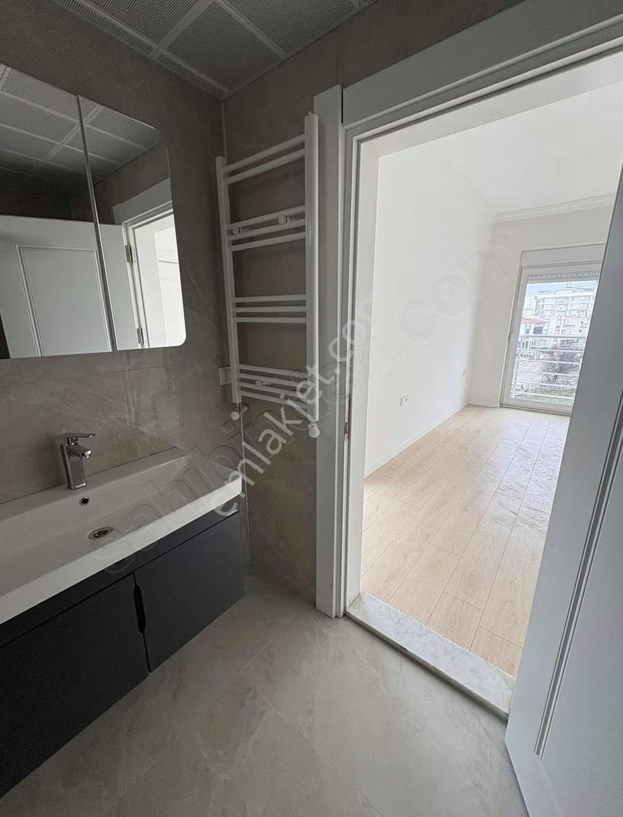 Serik Eminceler'de 2+1 Net 97 M2 Doğalgazlı Sıfır Satılık Daire - Görsel 12