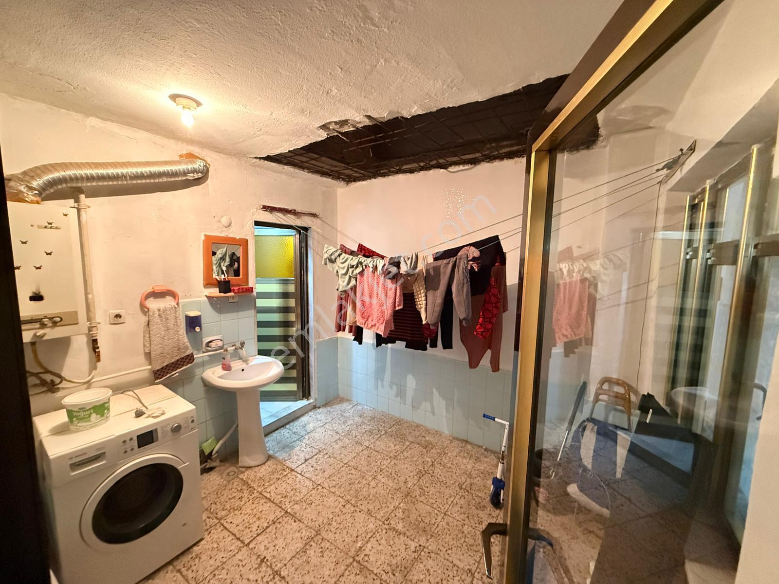 Bursa Vişne Caddesi Civarı Tekstil Bölgesinde Satılık 3,5 Katlı Ticari + Konut Mülkü - Görsel 16
