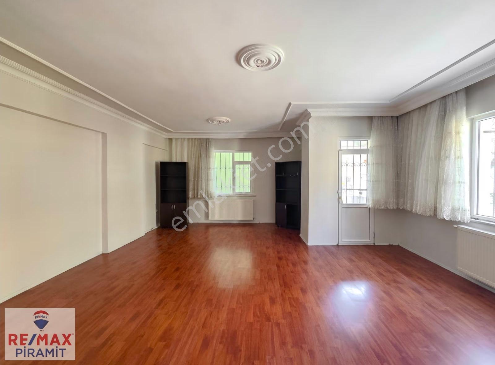 Fırsat! Kapalı Otoparklı 150 M² 3+1 Boş Daire - Görsel 2
